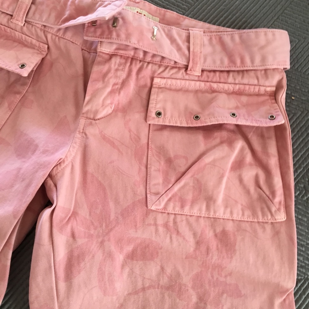 Pink print capris